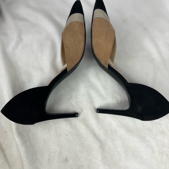 Black high heels - Picture 3 of 7